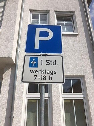 Parkplatz Georg Fitz Straße