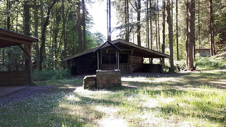Grillhütte Albersweiler2