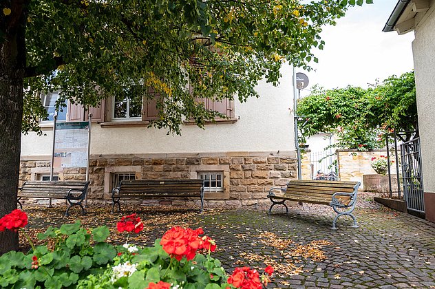 Niederotterbach Dorfplatz